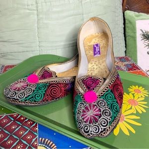 Juttis Tabi Flats